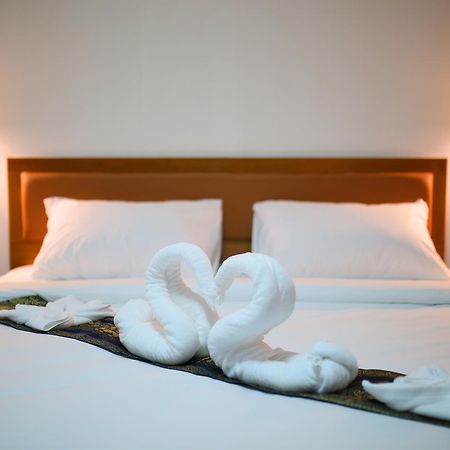Liya Residence Pattaya Luaran gambar