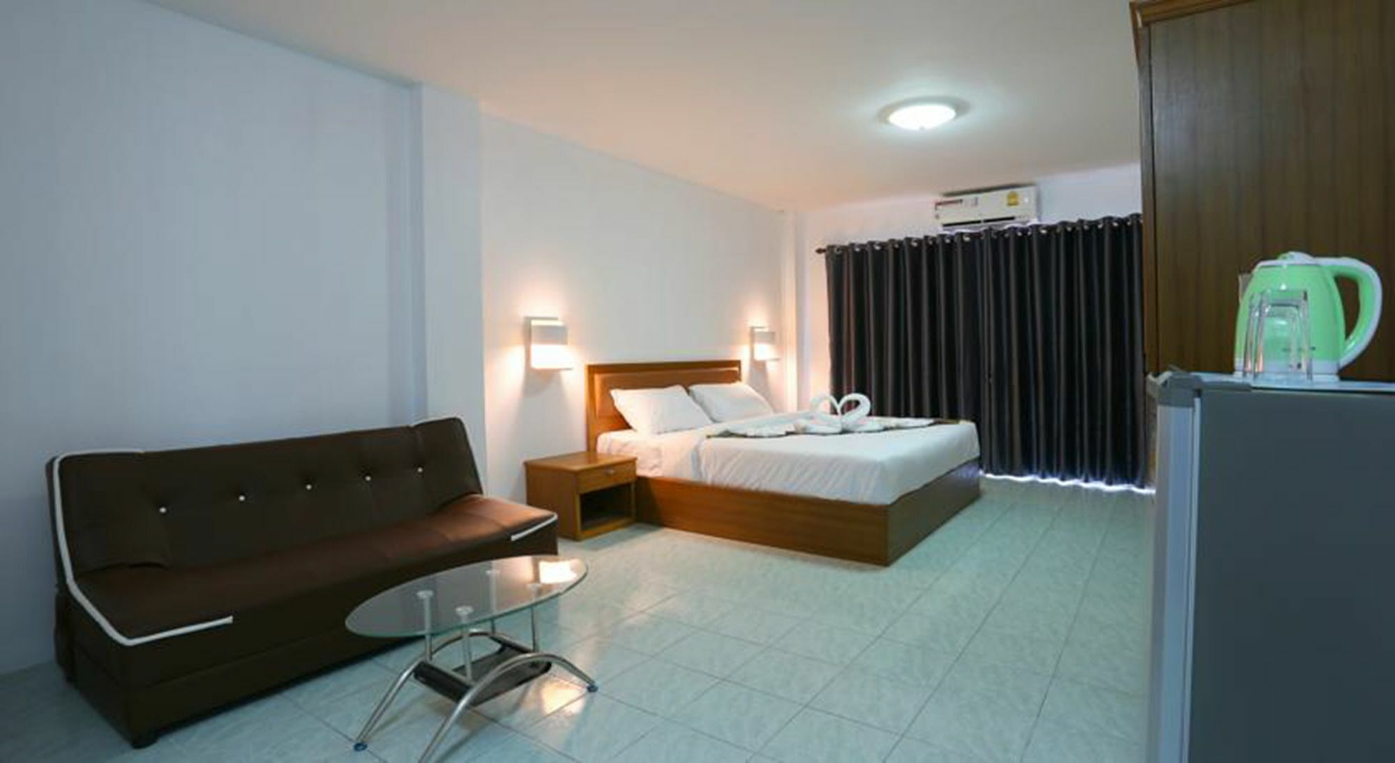 Liya Residence Pattaya Luaran gambar