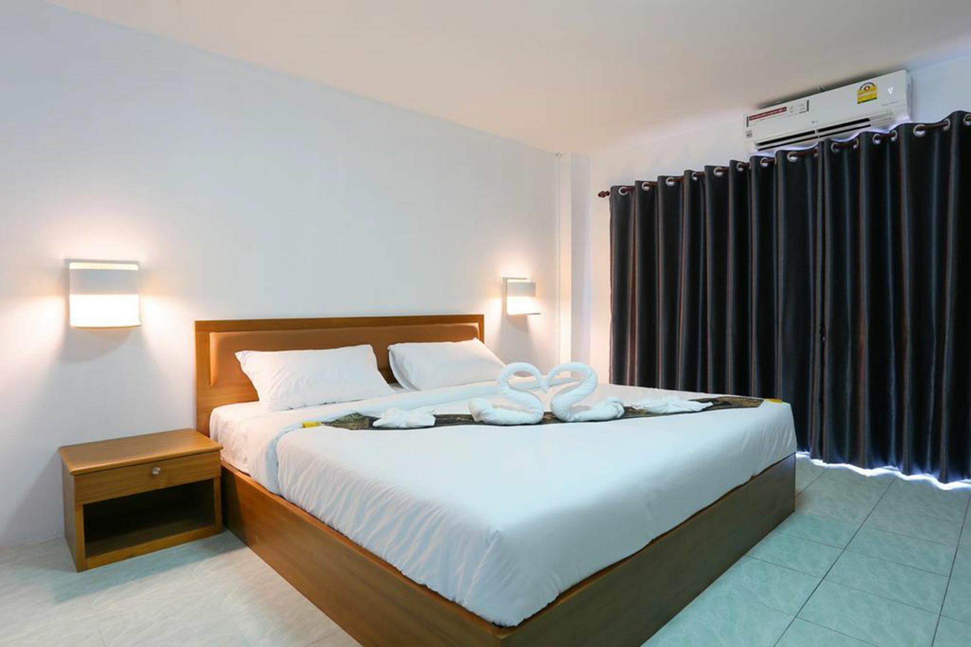 Liya Residence Pattaya Luaran gambar
